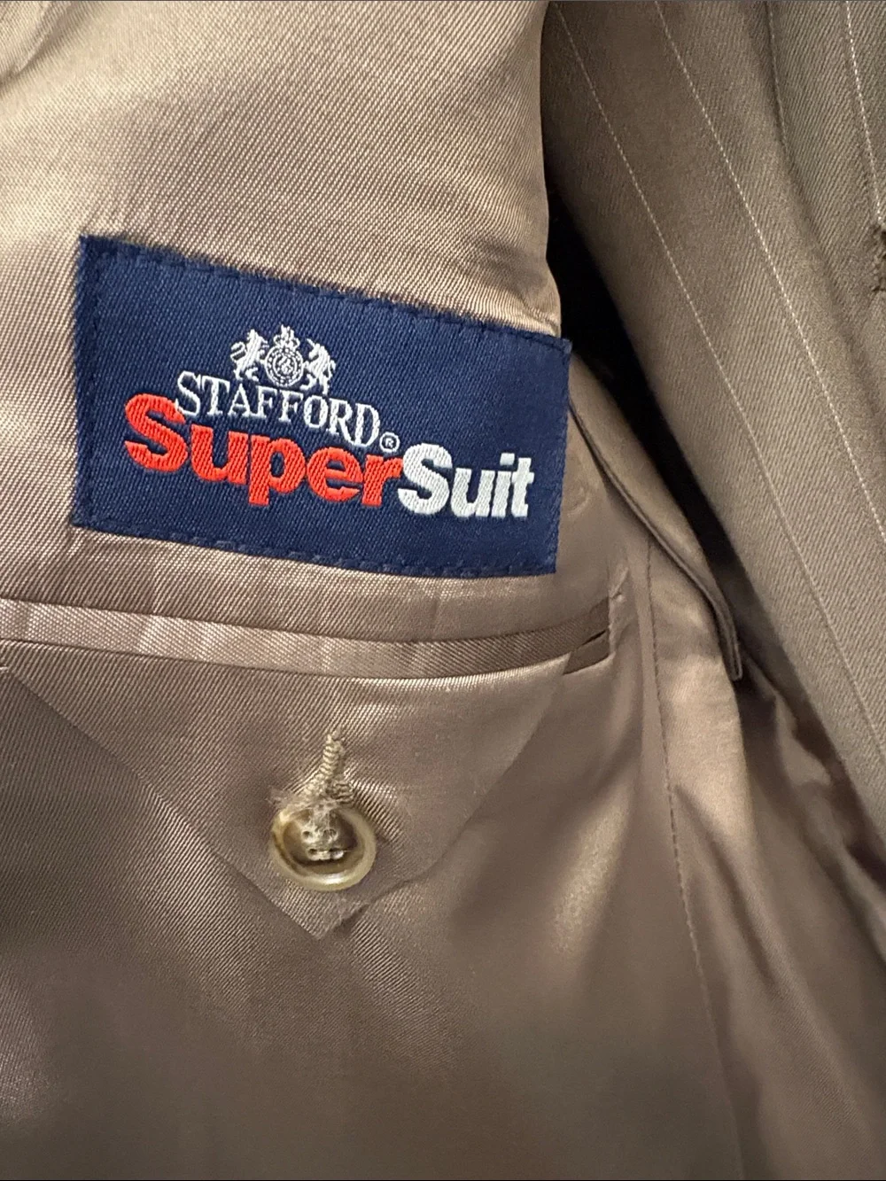 Stafford Super Brown Pinstripe Men's Two-Piece Suit 48L pants 38x32